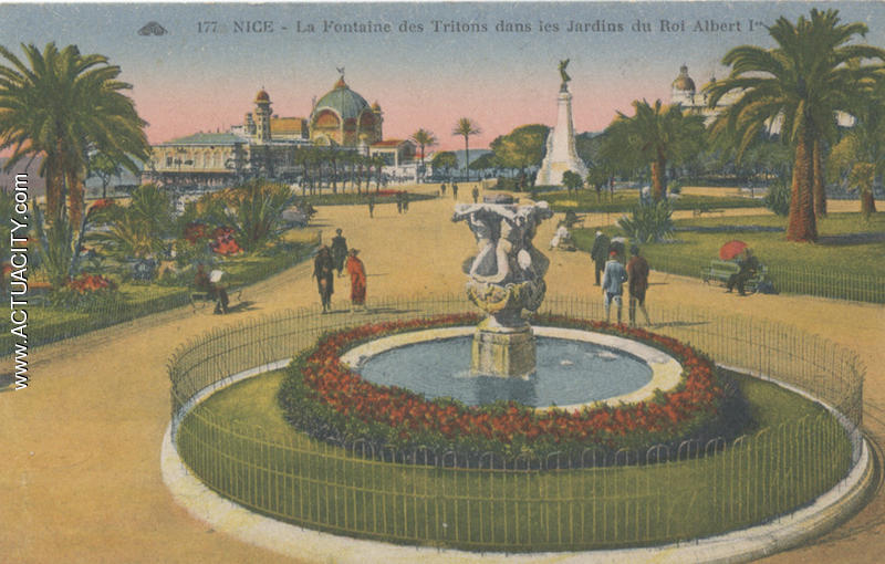 La fontaine des Tritons dans le jardin du Roi Albert Ier
