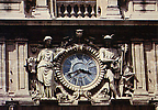 L'Horloge de la façade de la Préfecture ancien Hôtel de Ganges (XVIIe siècle)