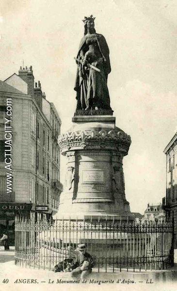 Angers - Le monument de Marguerite d'Anjou