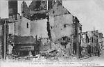 Rue des Cordeliers, bombardée et incendiée par les Allemands