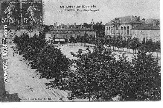 Lunéville, la place Léopold