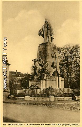 Le monument aux morts 1914 / 1918