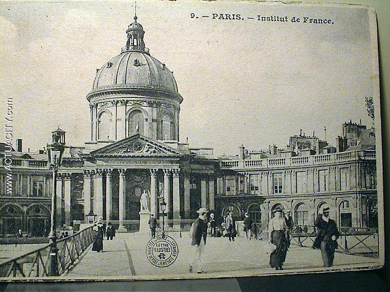 L'institut de France depuis la passerelle des Arts