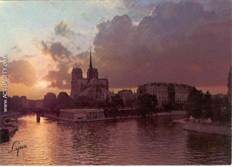Notre-Dame + Ile de la Cite, 1972