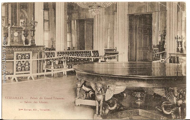 Palais du Grand-Trianon.
Salon des Glaces.