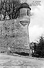 Ancien rempart — La Petite Porte — échauguette du XVIe siècle (vers 1910)